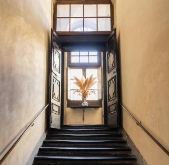 Sarzana House | La Foresteria di Palazzo Picedi Benettini