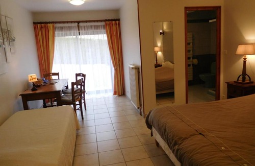 Lanty-sur-Aube Bed & Breakfast | la forge