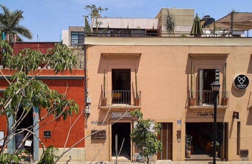 Luis Jimenez Figueroa Apartment | "La Fortaleza II", Diseño y ubicación, AC