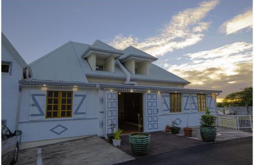 Sainte-Rose Hotel | La Fournaise Hotel Restaurant