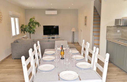 Frontignan House | La Gardiolette listed house ★ 8 pers/air-conditioned/courtyard/5min from beaches