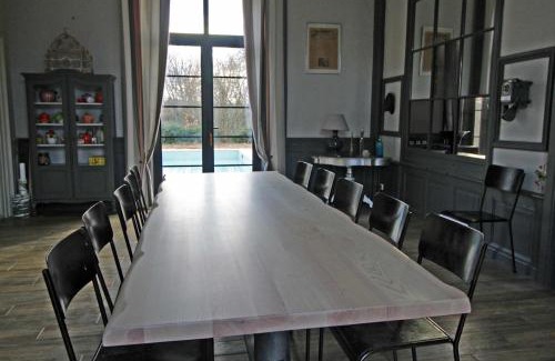 Champagnac-la-Riviere House | La gare aux oiseaux