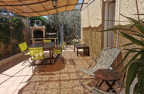 Saint-Victor-la-Coste House | La Garrigue - Maison avec piscine 20min d'Avignon