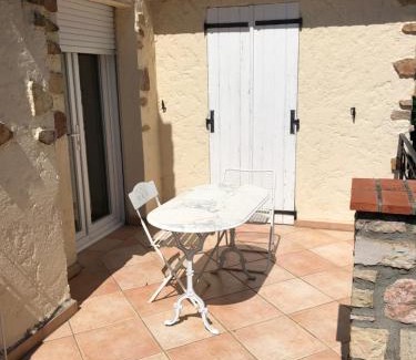 Valescure Bed & Breakfast | La Garriniere