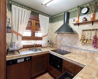Colmenar del Arroyo Apartment | La Garrocha