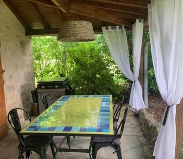 Lauresses Apartment | la gazouillerie - pleine nature