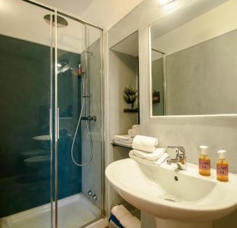 Barolo Bed & Breakfast | La Giolitta Accomodations