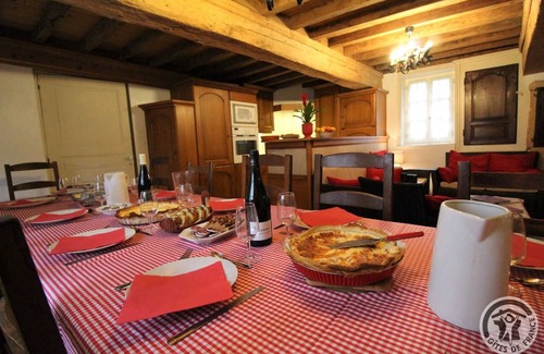 Vaux-en-Beaujolais House | La Glycine - VAUX-EN-BEAUJOLAIS