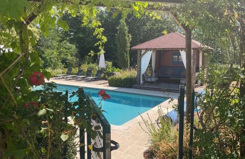 Confolens House | La Grange Terrou