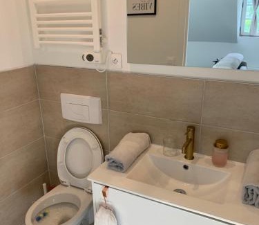 Combleux Apartment | La Grand Maison
