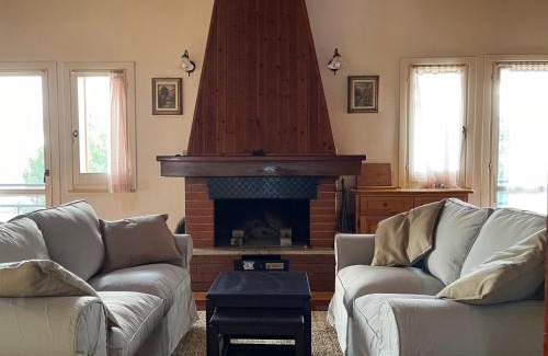 Castel di Sangro Villa | La Grande Casa Di Montagna