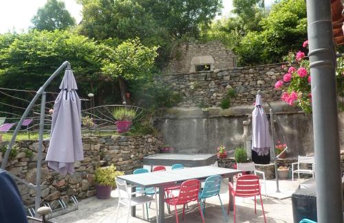 Saint-Aventin House | la grange avec spa