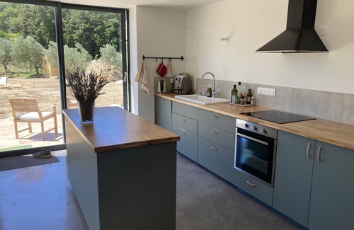 Grignan House | La Grange des Oliviers