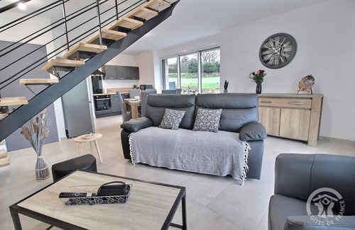 Plouvara House | La grange du petit kernon