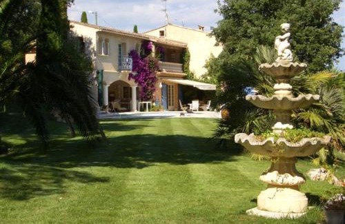 Auribeau-sur-Siagne House | La Grimaudière