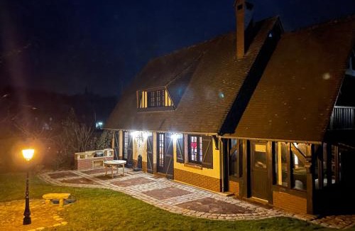 Anneville-sur-Scie House | La groseille