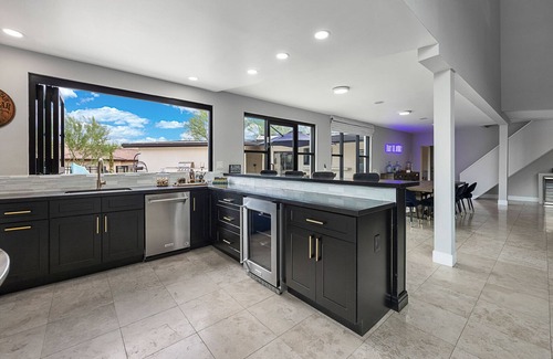 Paradise Hills House | La Gruta Luxury Villa: Scenic Mountain Views with Impressive Outdoor Features!