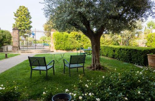 Borghetto Apartment | La Guarnigione