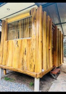 Santa Teresa Bed & Breakfast | La HACIENDA LODGE & CAMPING
