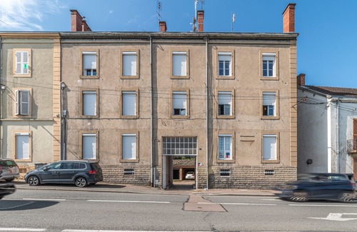 Paray-le-Monial Apartment | La Halte Parodienne - Appt avec vue sur le canal