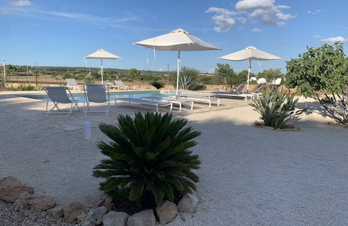 Manduria Villa | "La Janca" Villa with Pool-Sea House with garden and 2 steps from the beach