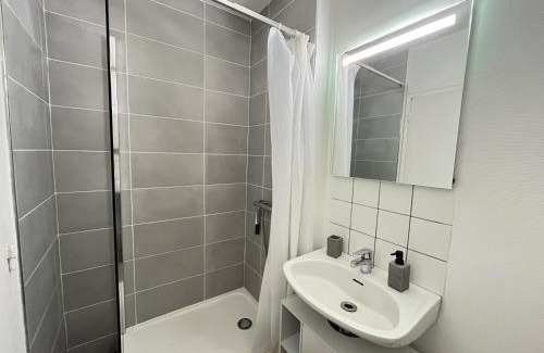 Republique Apartment | La Loge - Studio - Centre - 2 pers
