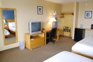 Cow Hollow Hotel | La Luna Inn, an Ascend Collection Hotel