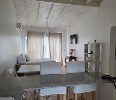 La Lonja Apartment | La madrugada