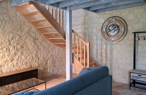 Savigny-en-Veron House | La Magnanerie