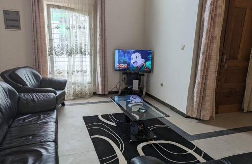 Bafoussam Villa | La Maison Blanche