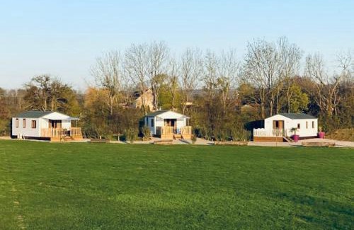 Courlans Other | La Maison Blanche