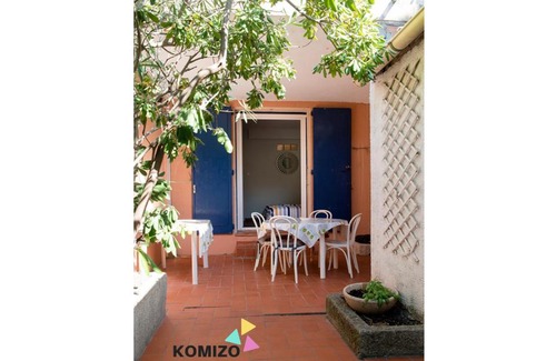 Leucate Apartment | La maison bleu