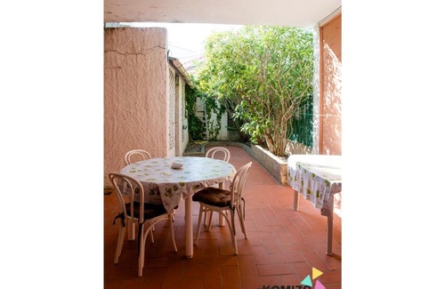 Leucate Apartment | La maison bleu