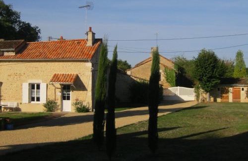 Chauvigny House | LA MAISON D'HENRI