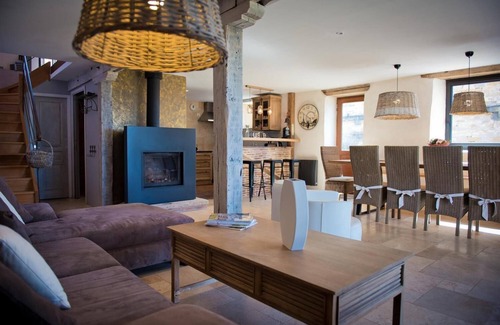 Alvignac House | La Maison de Campagne