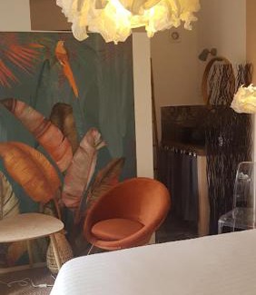 Vaugines Bed & Breakfast | La Maison de Charlie