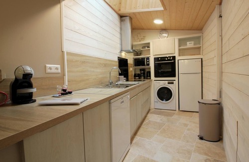 Puisseguin House | La Maison de Julie - Puisseguin