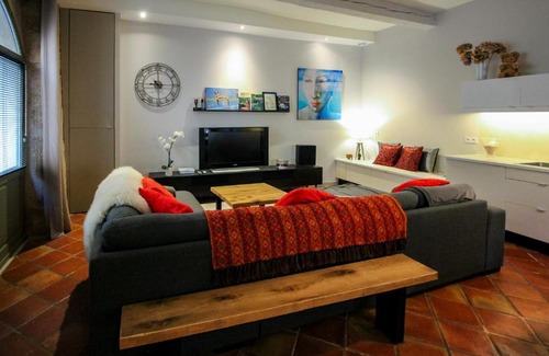 Saint-Thibery House | La Maison de Kty