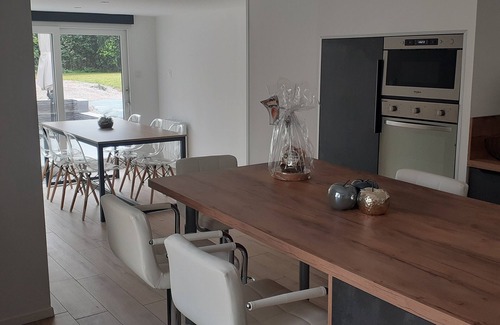Goulven House | La Maison de la Baie - Comfort, nature & relaxation 200m from the sea and the GR34 hiking trail