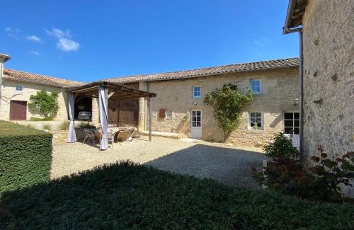 Xaintray House | La Maison de Margot