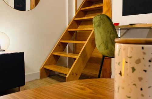 Sens Apartment | La maison de Nina