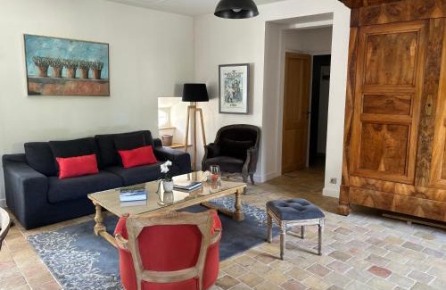 Pernand-Vergelesses House | La Maison des Belles Filles