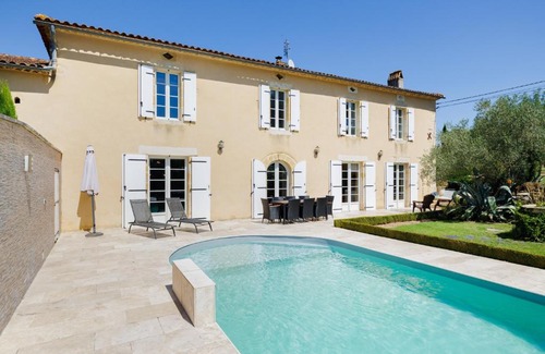 Saint-Pierre-de-Bat Villa | La maison des vignes