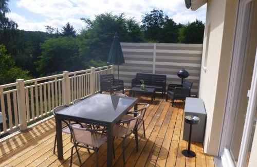 Schorbach House | La Maison des Joel's