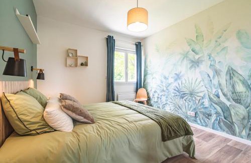 Athis House | La Maison Des Roses