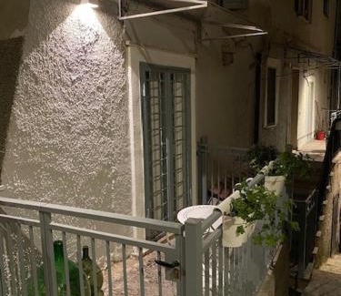 Castel Madama House | La Maison di Sara