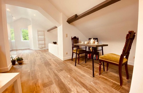 Hastiere Bed & Breakfast | La maison dorée