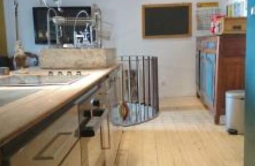 Aigueze House | La Maison du Brocanteur