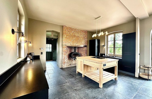 Biencourt House | La Maison du Château- Premium Comfort-Absolute Calm-WIFI-Garden