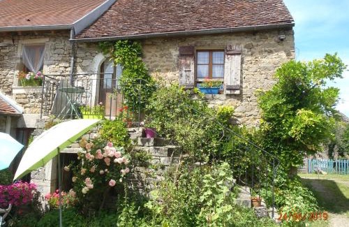 Ecutigny House | La maison du Gué